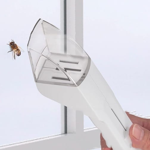 Handheld Insect Catcher Bee Clip