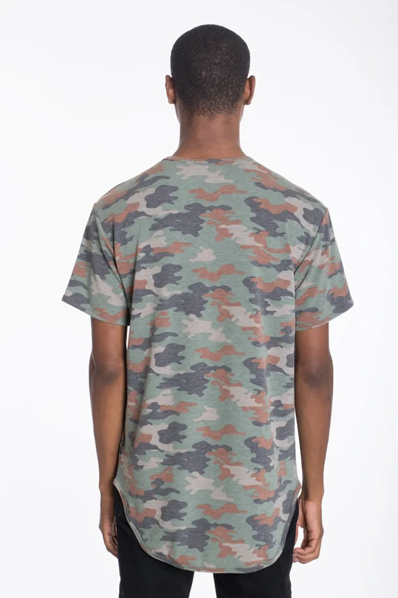 WEIV Men’s Camo Elongate Scallop T shirts
